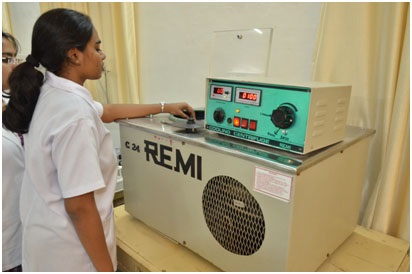 Refrigerated Centrifuge (Remi, India)