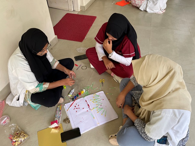 Rakhi-Making-Comp-HGT-3